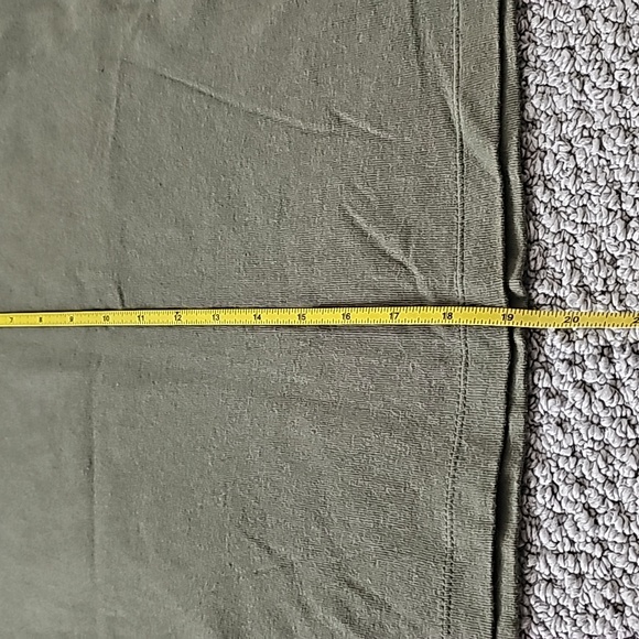 Army green top - Picture 5 of 6